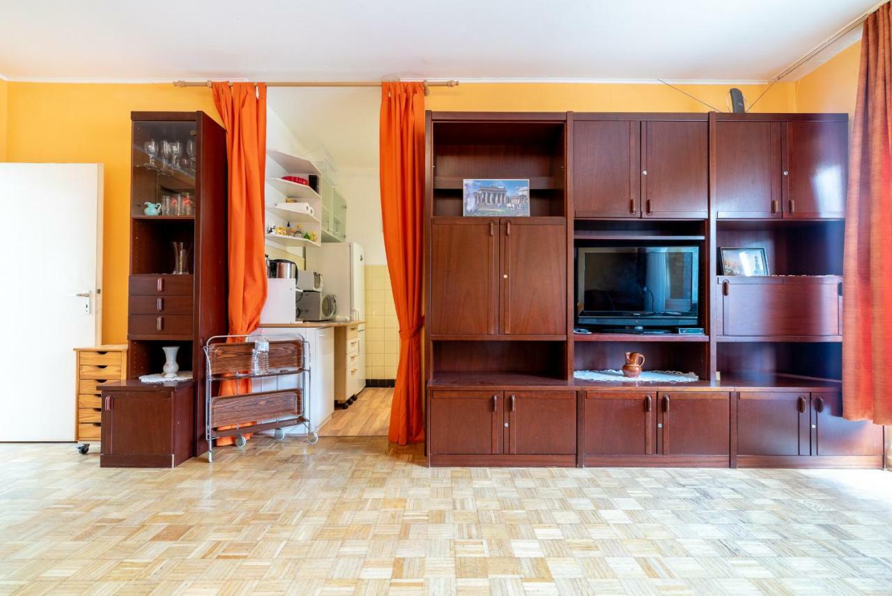 Id 4576 - Private Apartment Hannover Buitenkant foto